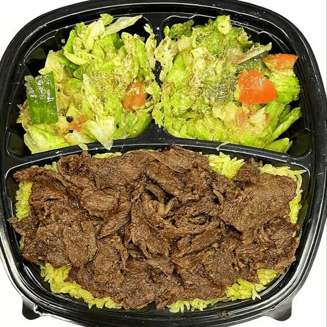 Beef Gyro on Rice With Salad+Soda.