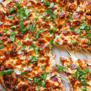 Mr. Mando's Pizza